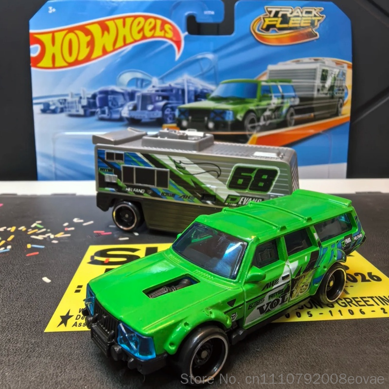Mattel Toy Hot Wheels - โมเดลรถของเล่น Hot Wheels แท้ วอลโว่ 240